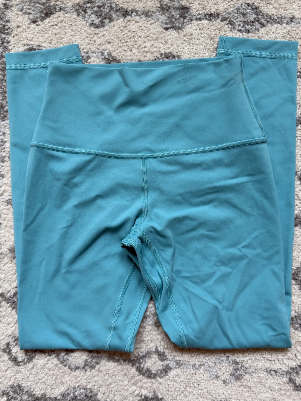 Lululemon Size 4 Align Leggings Tidal Teal Never Worn